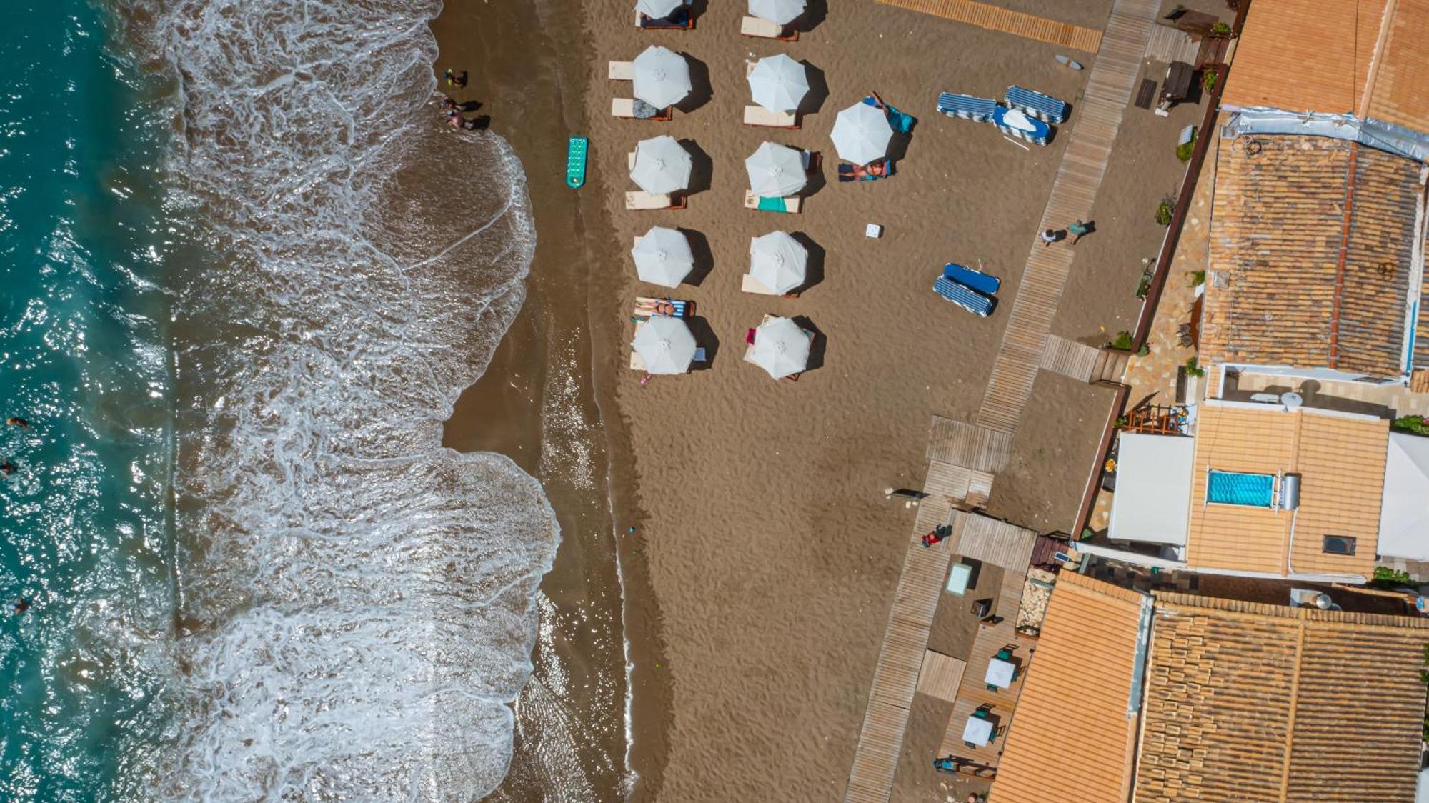 Elena'S Seaside Apartments & Studios Агиос-Гордиос Экстерьер фото
