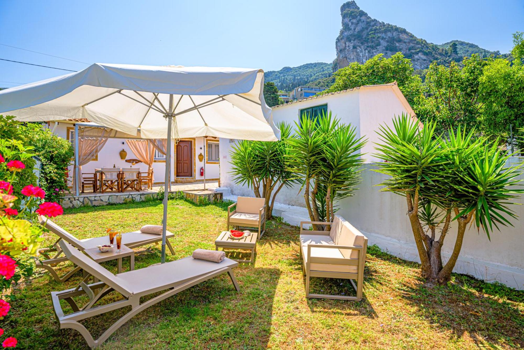 Elena'S Seaside Apartments & Studios Агиос-Гордиос Экстерьер фото