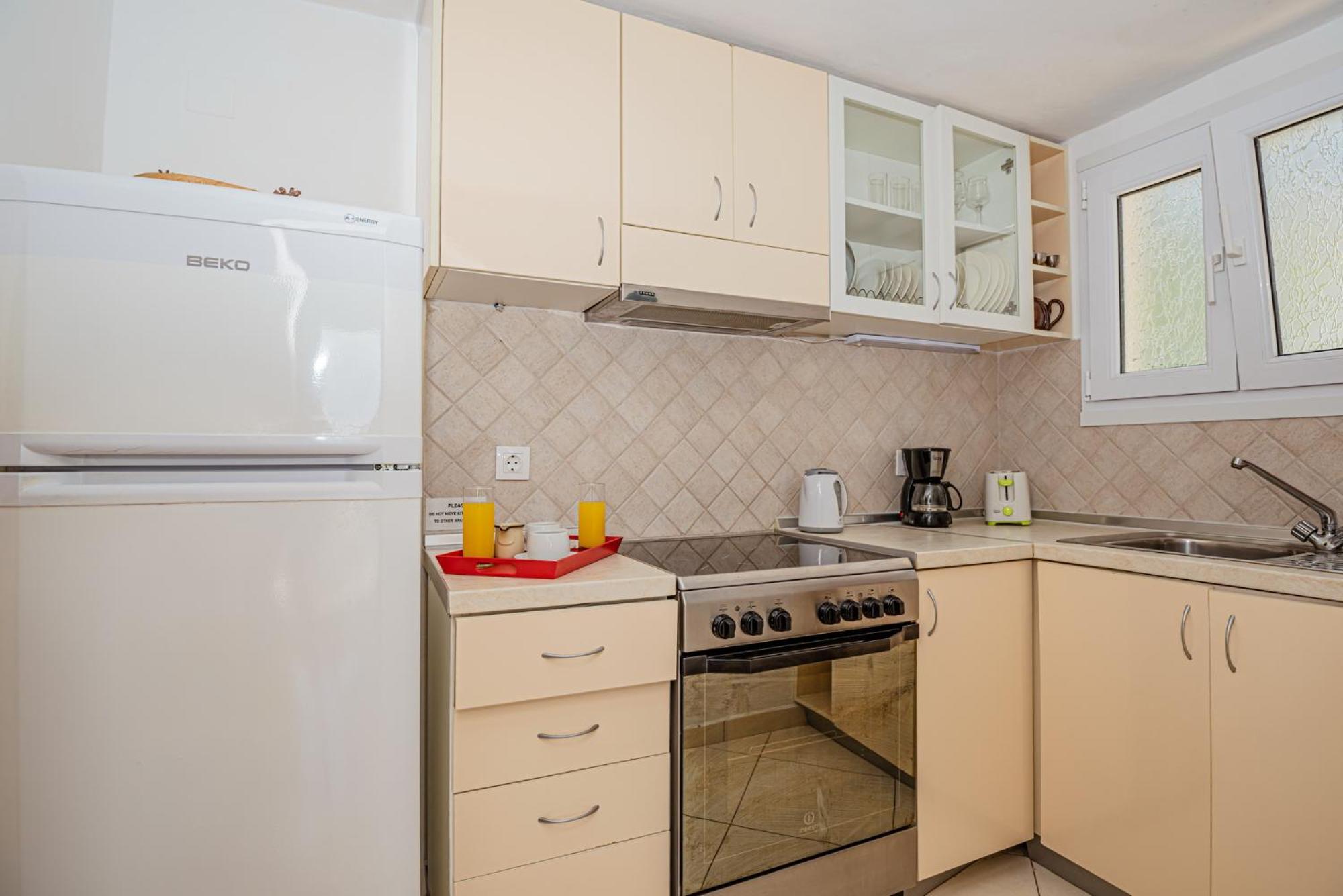 Elena'S Seaside Apartments & Studios Агиос-Гордиос Номер фото